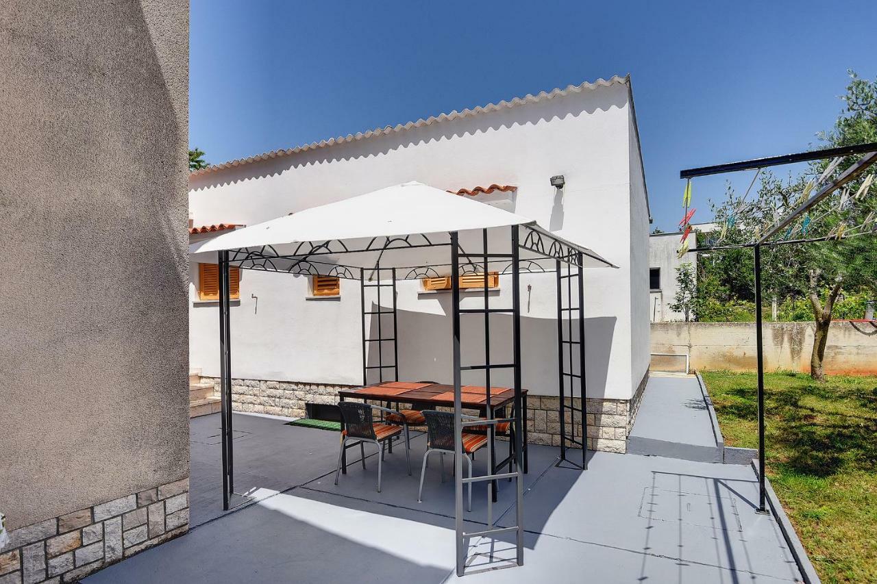 Holiday Home Mihael Medulin Dış mekan fotoğraf